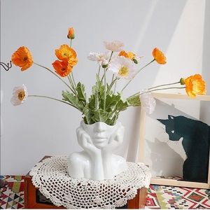 Face vase